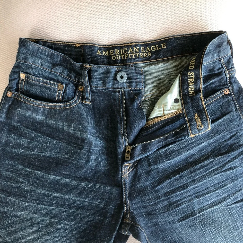 American Eagle Outfitters mend relaxed straight jeans 29/30